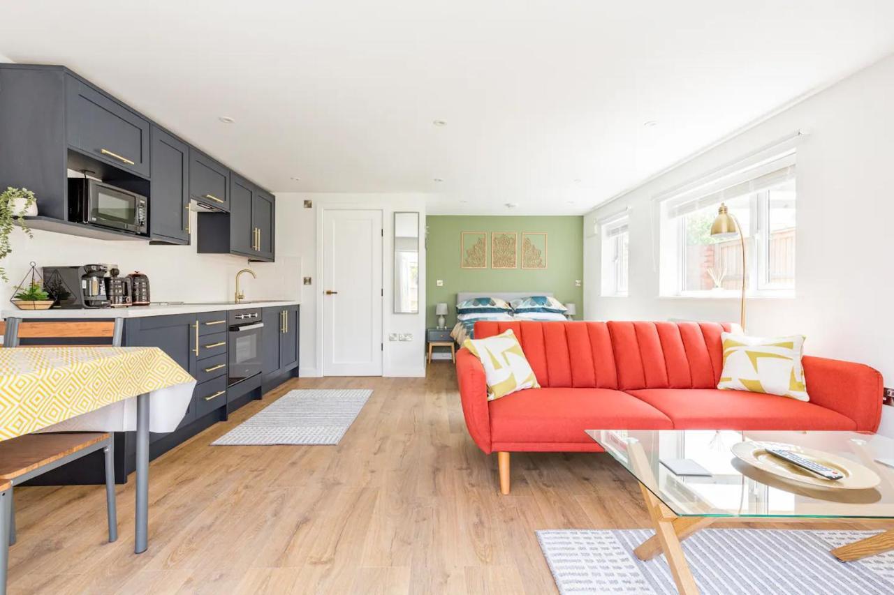 Charming Chester Studio With Private Garden & Free Parking Dış mekan fotoğraf